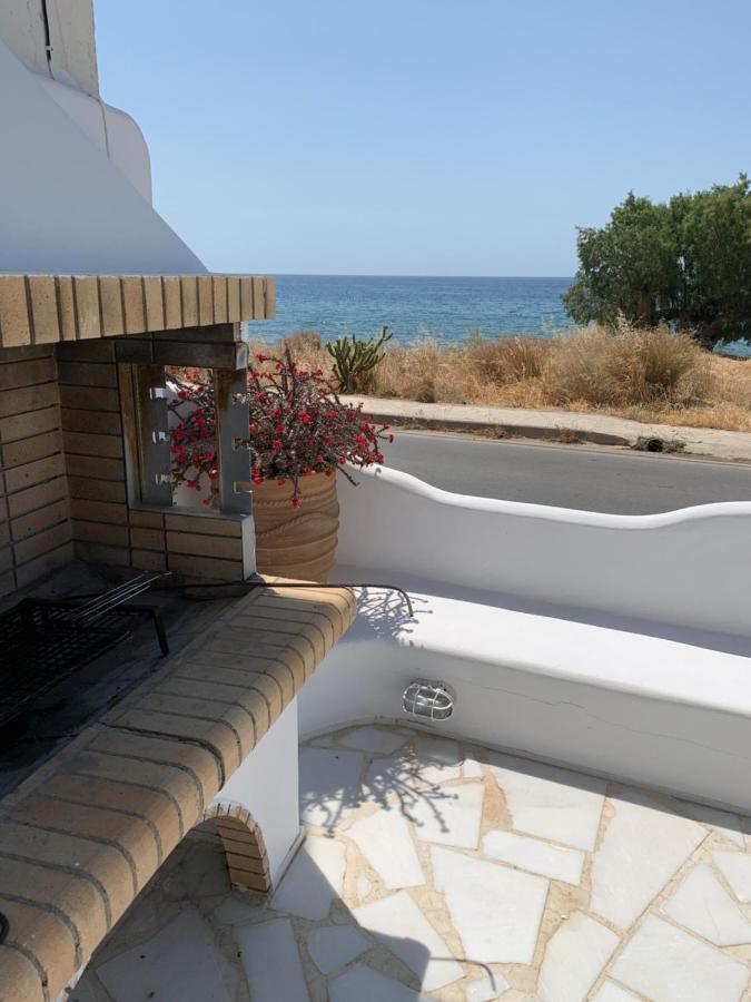 Blue Sea Villa & Apartments Makrýgialos 외부 사진