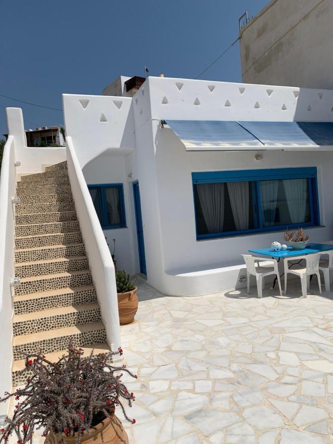 Blue Sea Villa & Apartments Makrýgialos 외부 사진